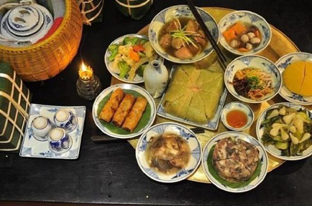 Những món ăn cầu năm mới may mắn, bình an của người dân khắp châu Á - 1