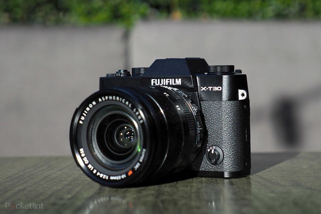 Fujifilm sáº¯p mang vá» Äá»i thá»§ ÄÃ¡ng gá»m á» phÃ¢n khÃºc mÃ¡y áº£nh táº§m trung vá» Viá»t Nam - 2