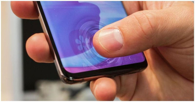 Samsung cảnh báo người dùng không tự ý dán cường lực bảo vệ màn hình trên Galaxy S10 - Ảnh 1.