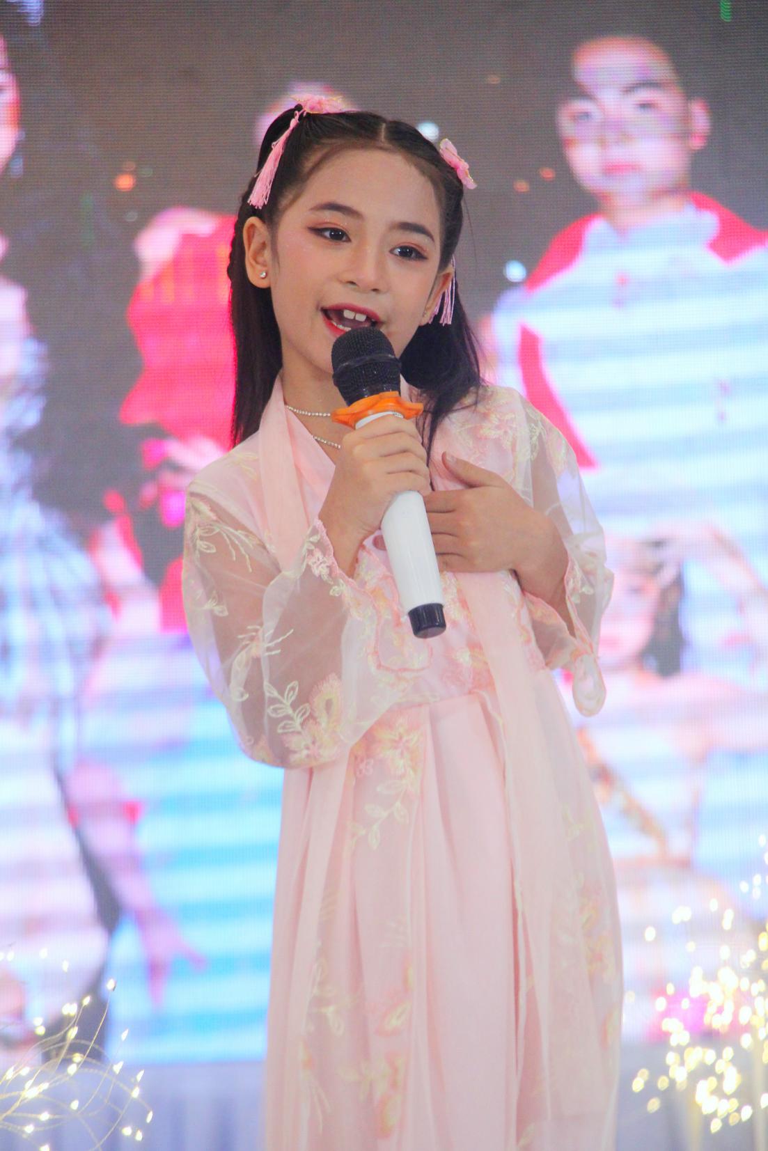 Huỳnh Thị Ngọc Anh, Tài Năng Việt