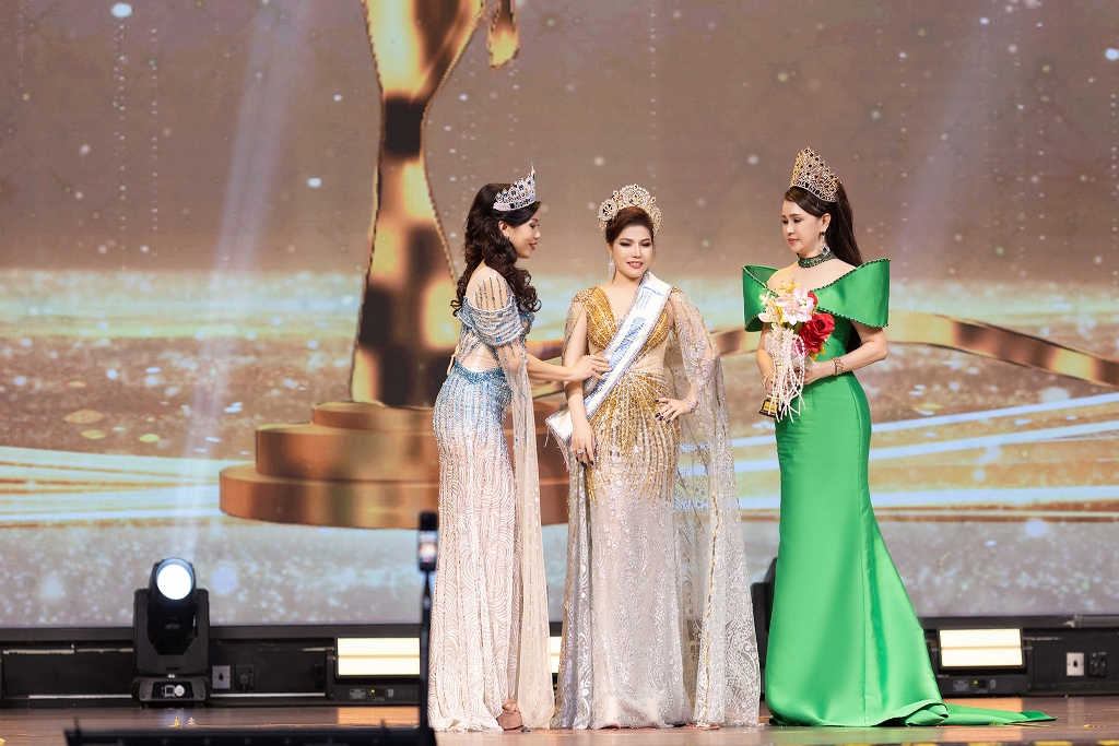 Hoa hậu Trịnh Thị Mỹ Hoà, doanh nhân
