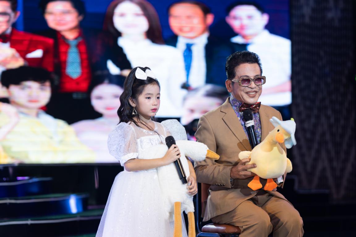 Huỳnh Ngọc Gia Hân, Tài Năng Việt