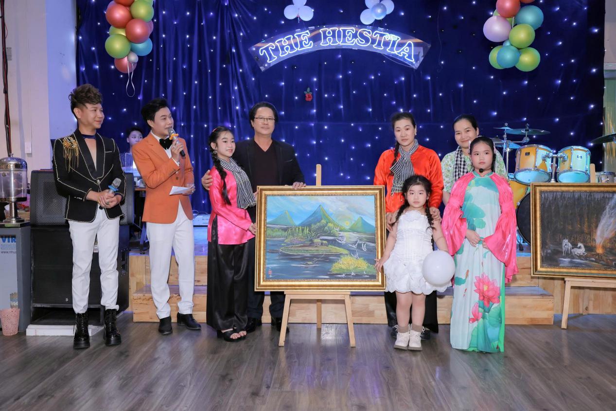 Tài Năng Việt, từ thiện, vùng lũ